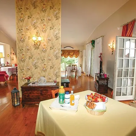 Casa Loretta Nyaraló