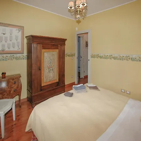 Casa Loretta Nyaraló *